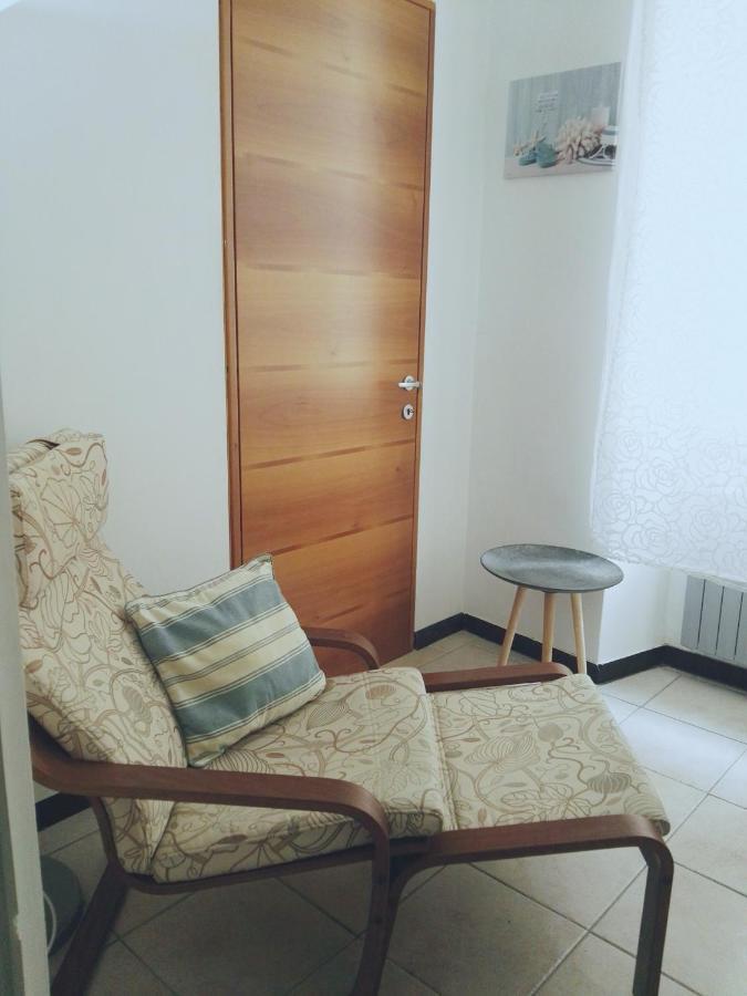La Casa Sulla Piazzetta Apartment Albenga Luaran gambar